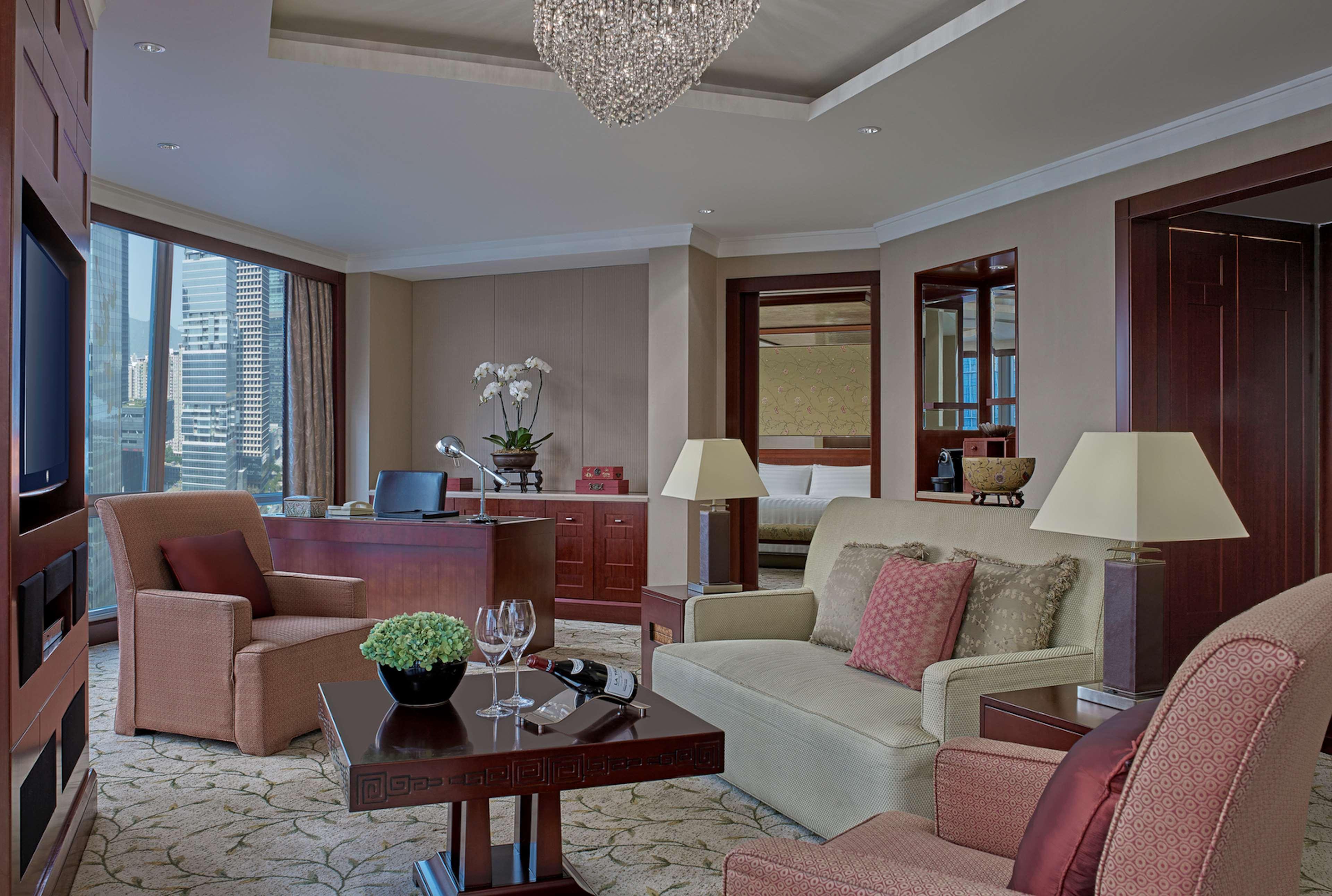 Futian Shangri-La, Shenzhen,Near To Shenzhen Convention&Exhibition Centre, Futian Railway Station ภายนอก รูปภาพ